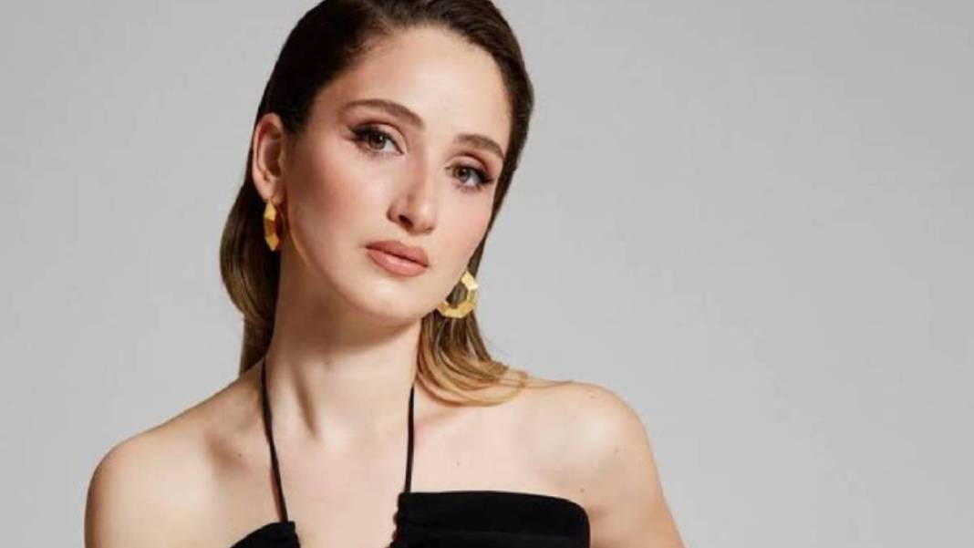 Kırgın Çiçekler'in Songül'ü Gökçe Akyıldız'ın kız kardeşine olan benzerliğine inanamayacaksınız! İkisini ayırt etmek çok zor... 4